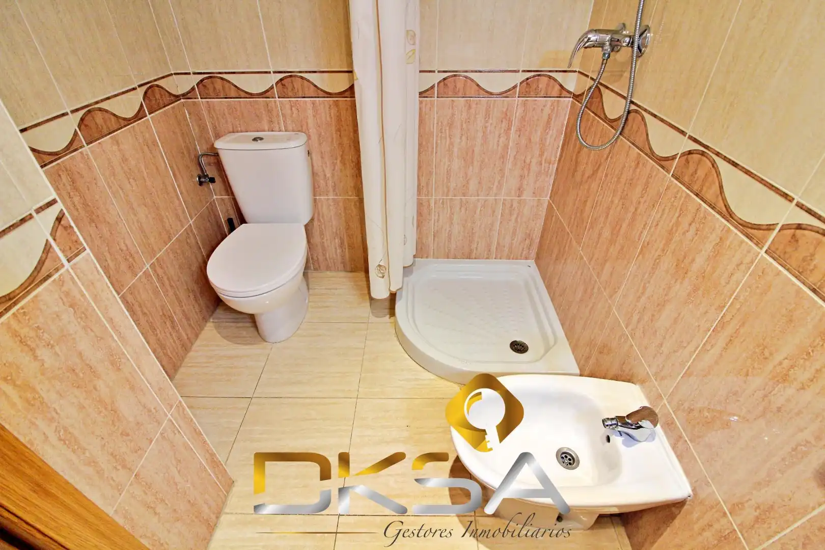 Apartment with pool for sale in Calle AMPLARIES, imagen 26