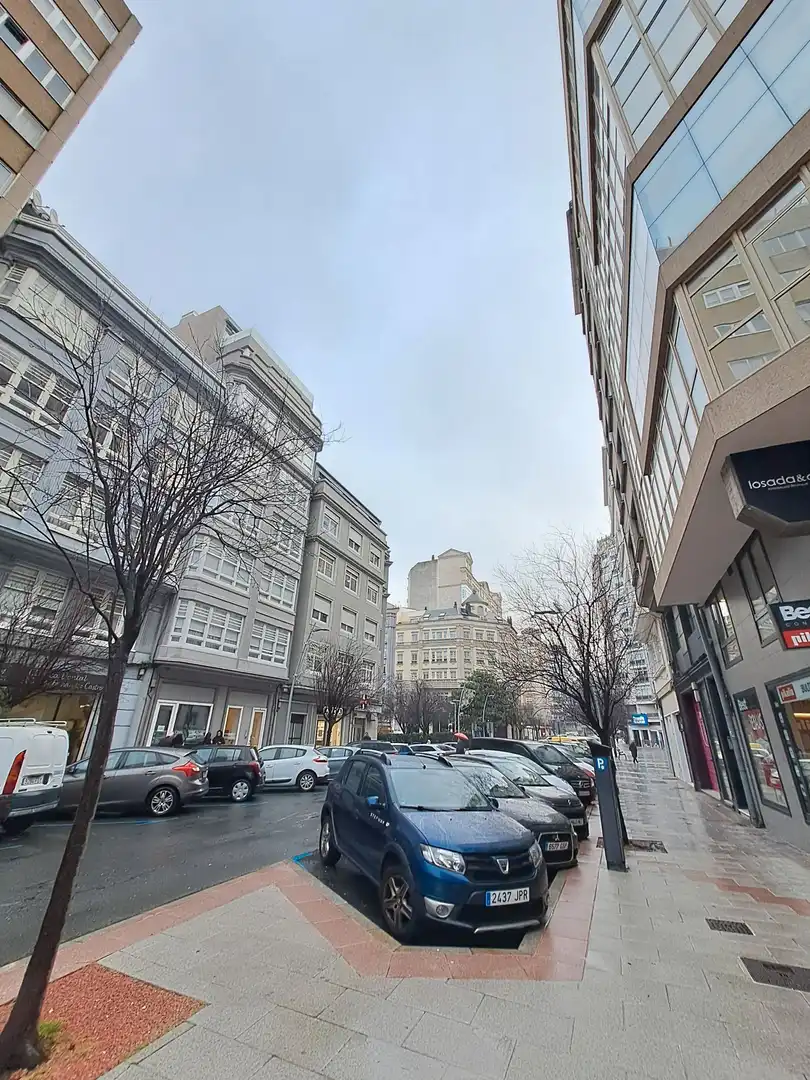Vista exterior de Piso en venta en A Coruña Capital  con Terraza y Balcón