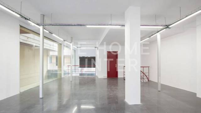 Local comercial en Alquiler en CL COMTES DE BELL-LLOC en Barri de les Corts