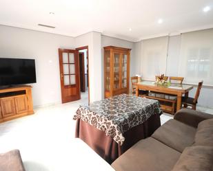 Dormitori de Casa o xalet en venda en Badajoz Capital amb Aire condicionat, Terrassa i Balcó