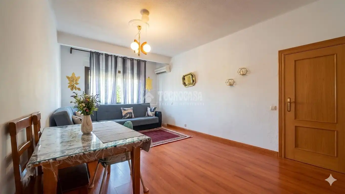 Sala de estar de Piso en venta en Fuensalida con Aire acondicionado, Calefacción y Parquet
