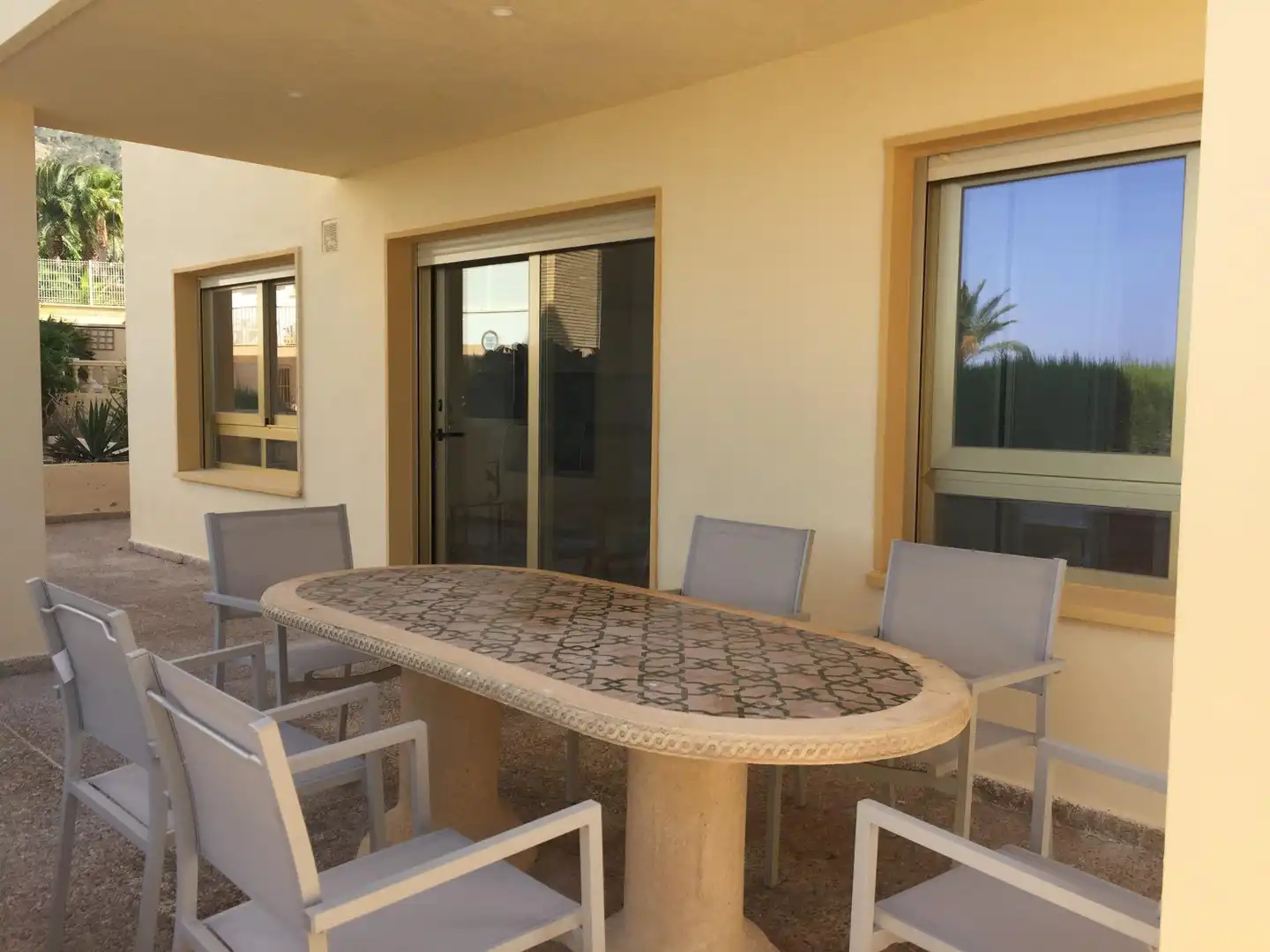 Terrasse von Erdgeschoss zum Verkauf in L'Alfàs del Pi mit Klimaanlage, Heizung und Privatgarten