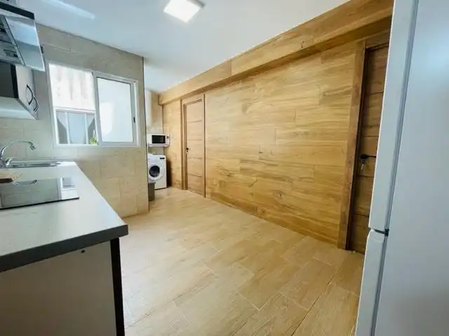 Piso de alquiler en Elche / Elx con Terraza, Amueblado y Balcón