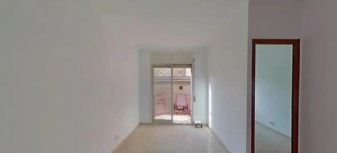 Habitación de Piso en venta en L'Hospitalet de Llobregat