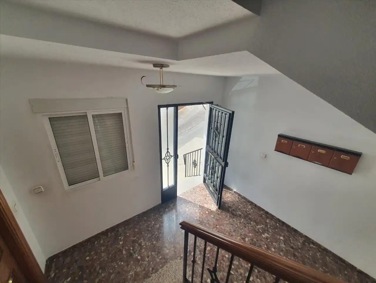 Wohnung zum Verkauf in Colomera mit Terrasse