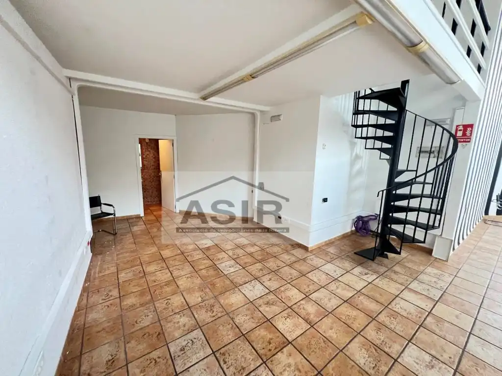 Local en venta en Algemesí con Aire acondicionado