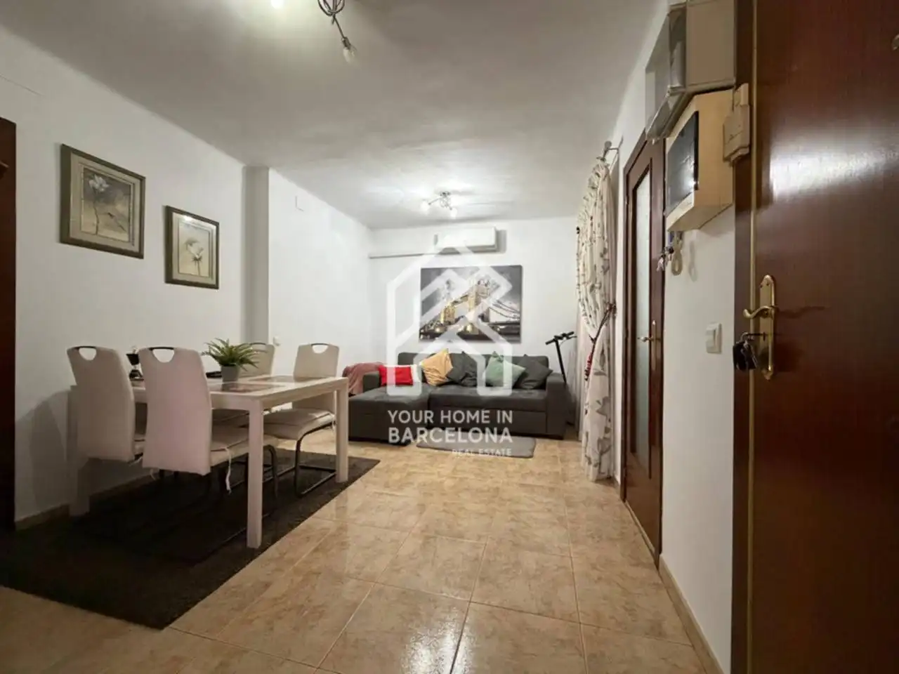 Exterior view of Flat for sale in El Prat de Llobregat  with Air Conditioner