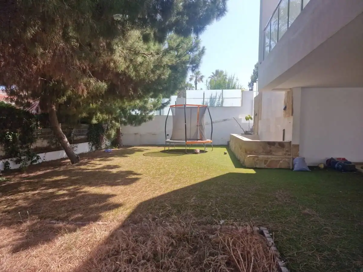 Chalet con piscina en venta en C. Saturno, imagen 14