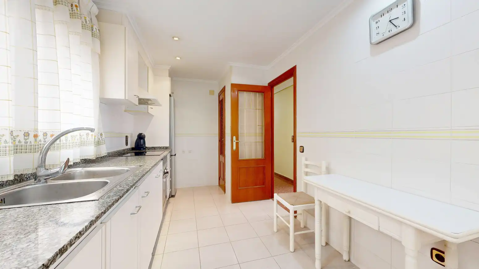 Cocina de Piso en venta en Torrent con Balcón