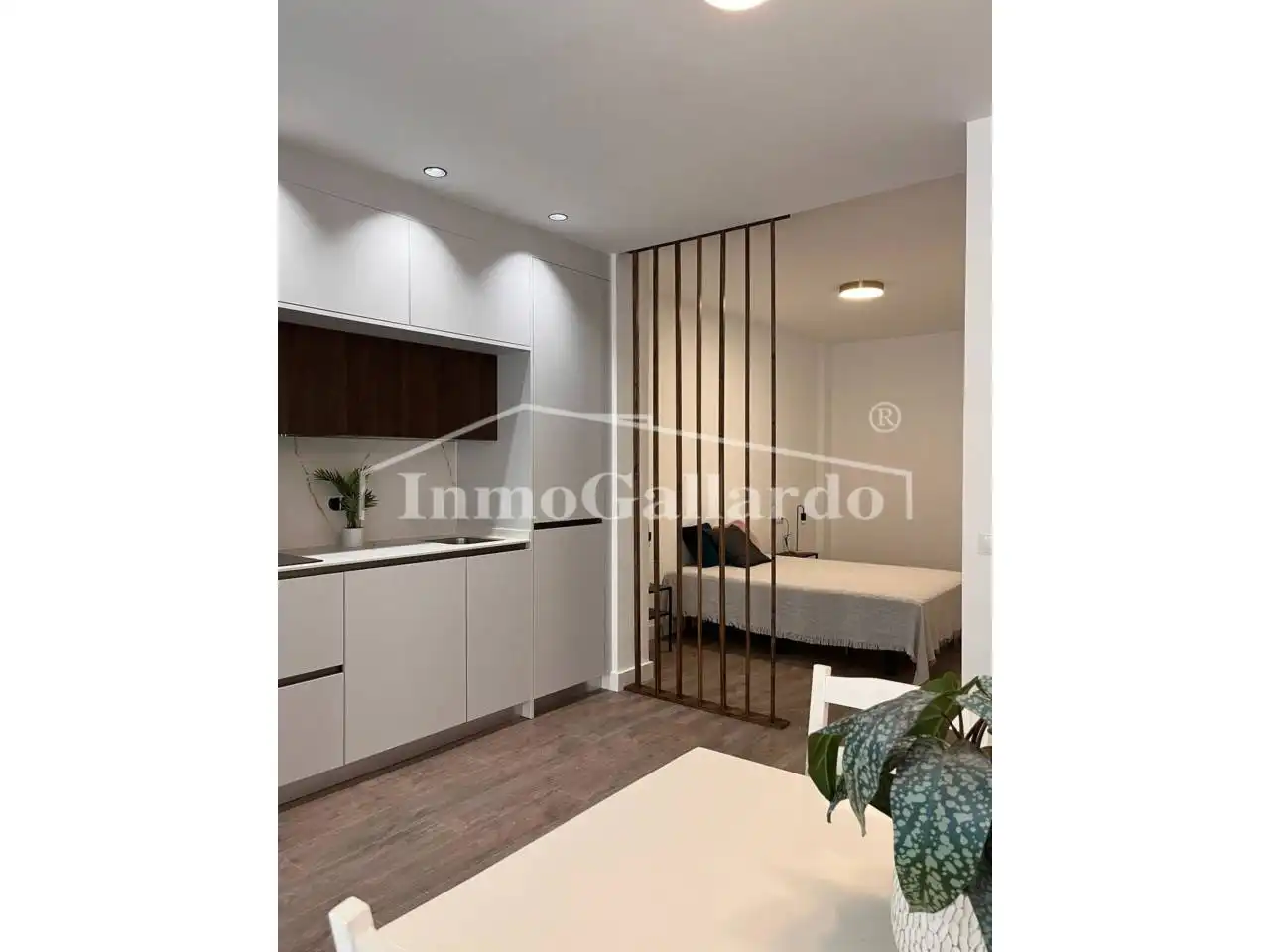 Habitación de Edificio en venta en Málaga