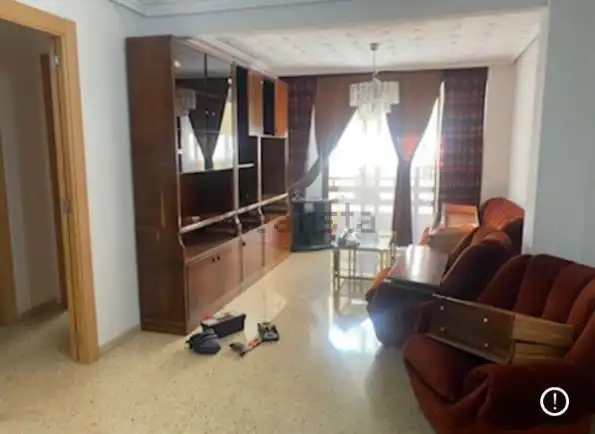 Sala de estar de Piso de alquiler en El Puig de Santa Maria con Horno, Lavadora y Microondas