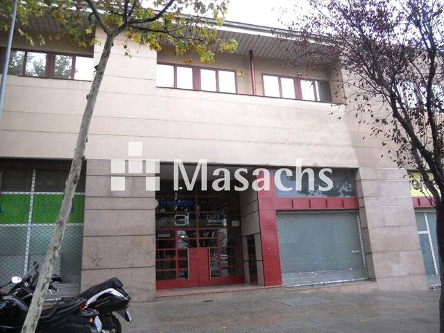 Oficina en Alquiler en Les Planes