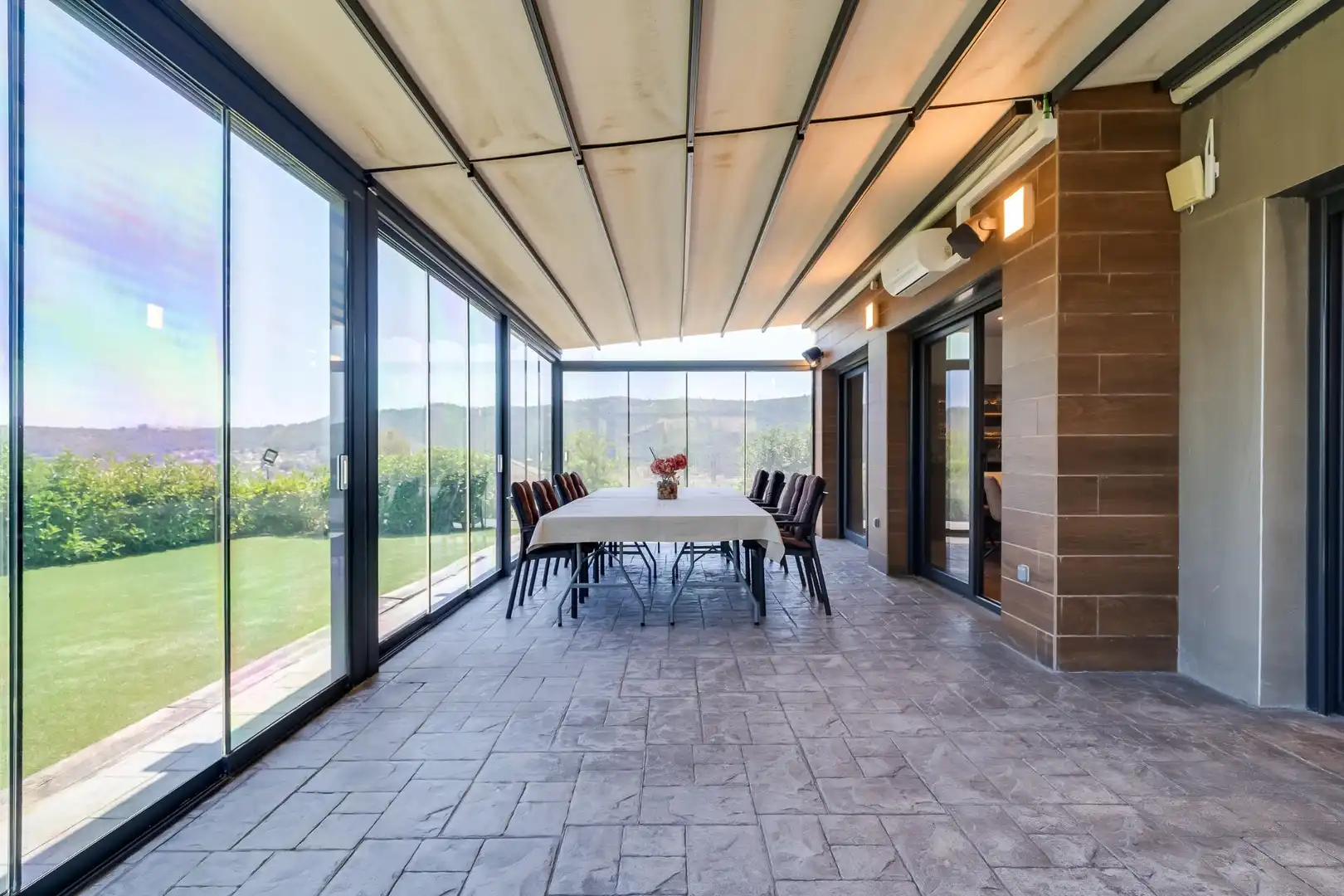 Villa con terrazza in vendita a Olesa de Bonesvalls, imagen 3