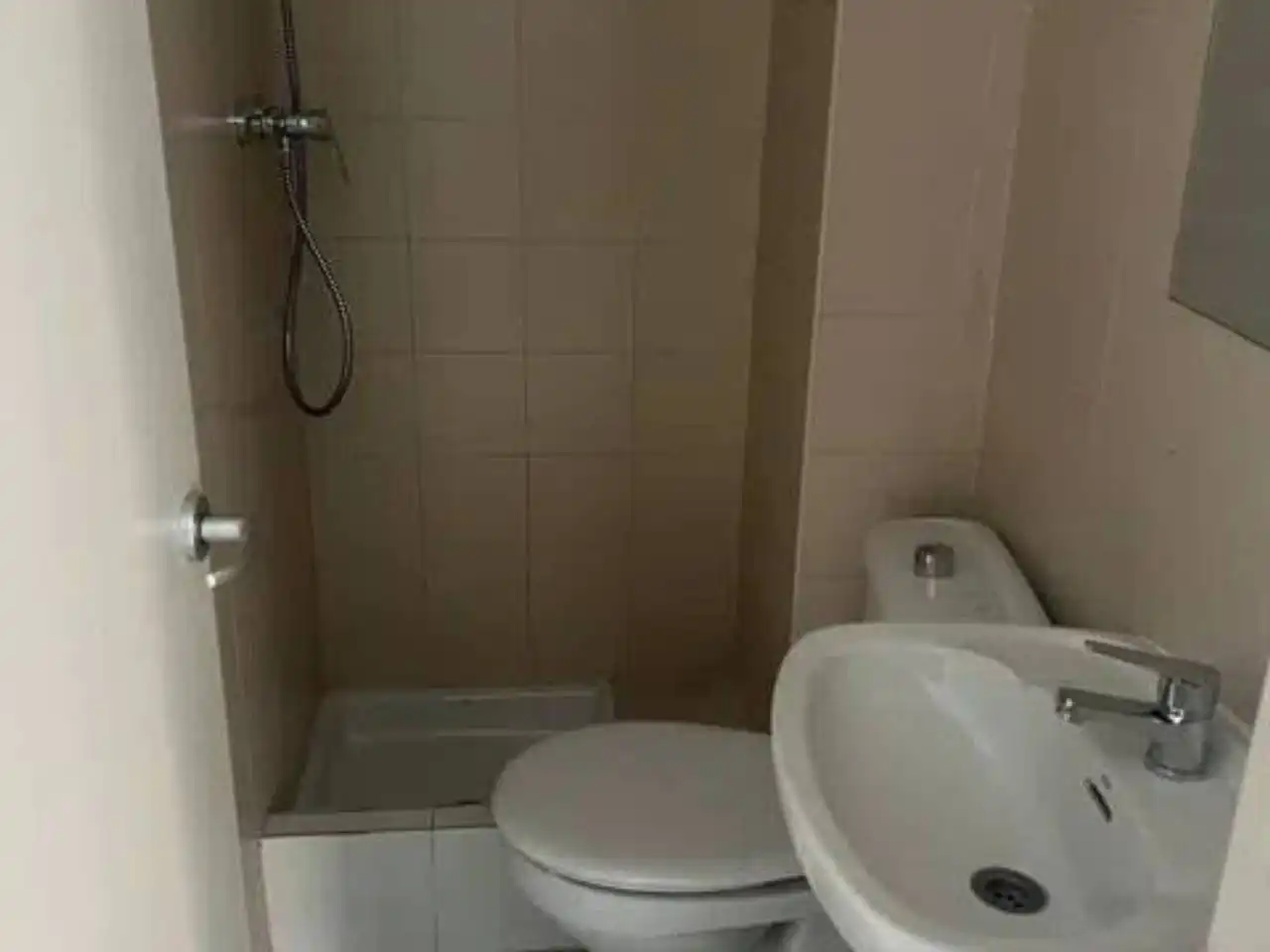Bany de Pis en venda en Tarragona amb Aire condicionat i Calefacció