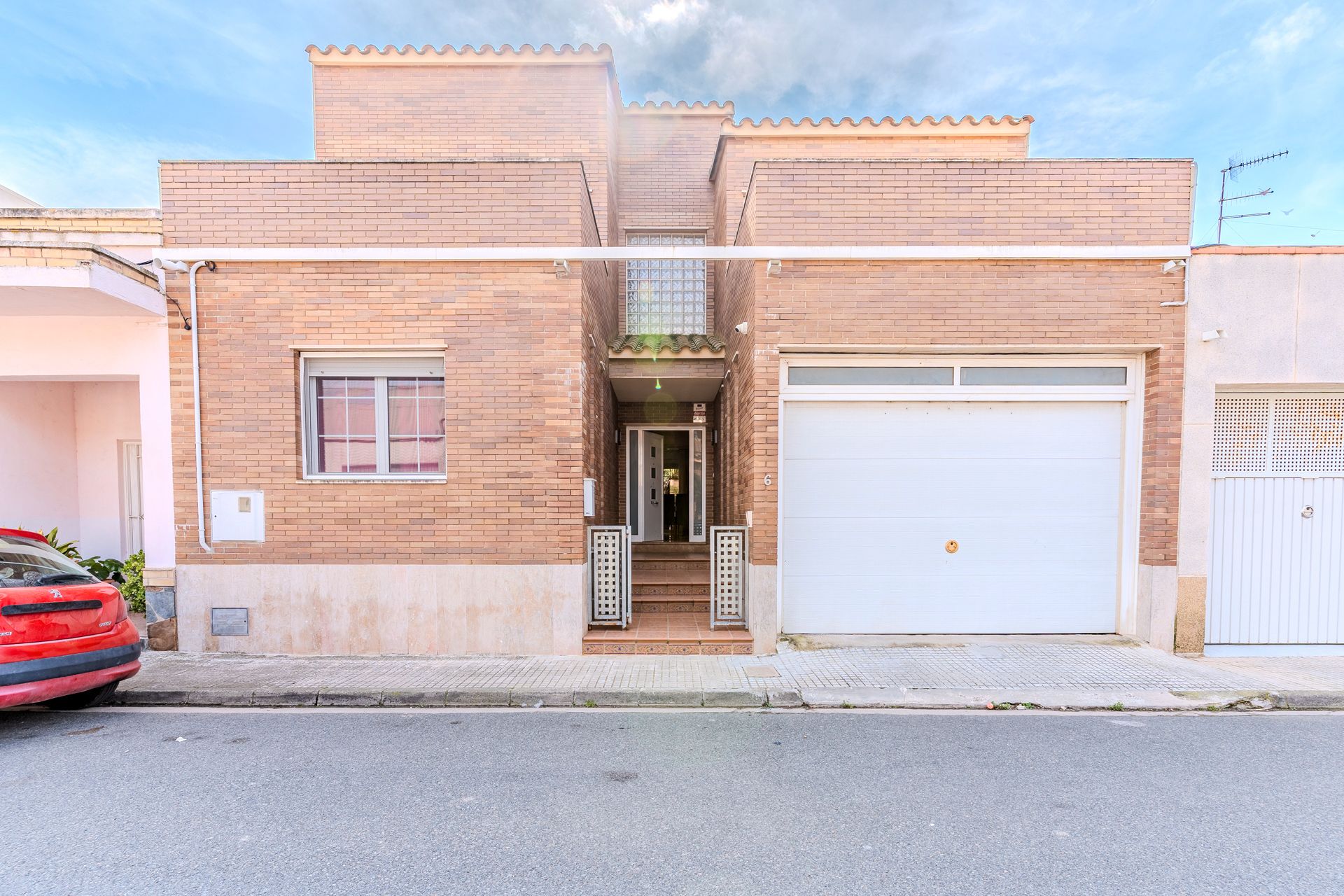 Exterior view of House or chalet for sale in Deltebre  with Air Conditioner, Heating and Private garden