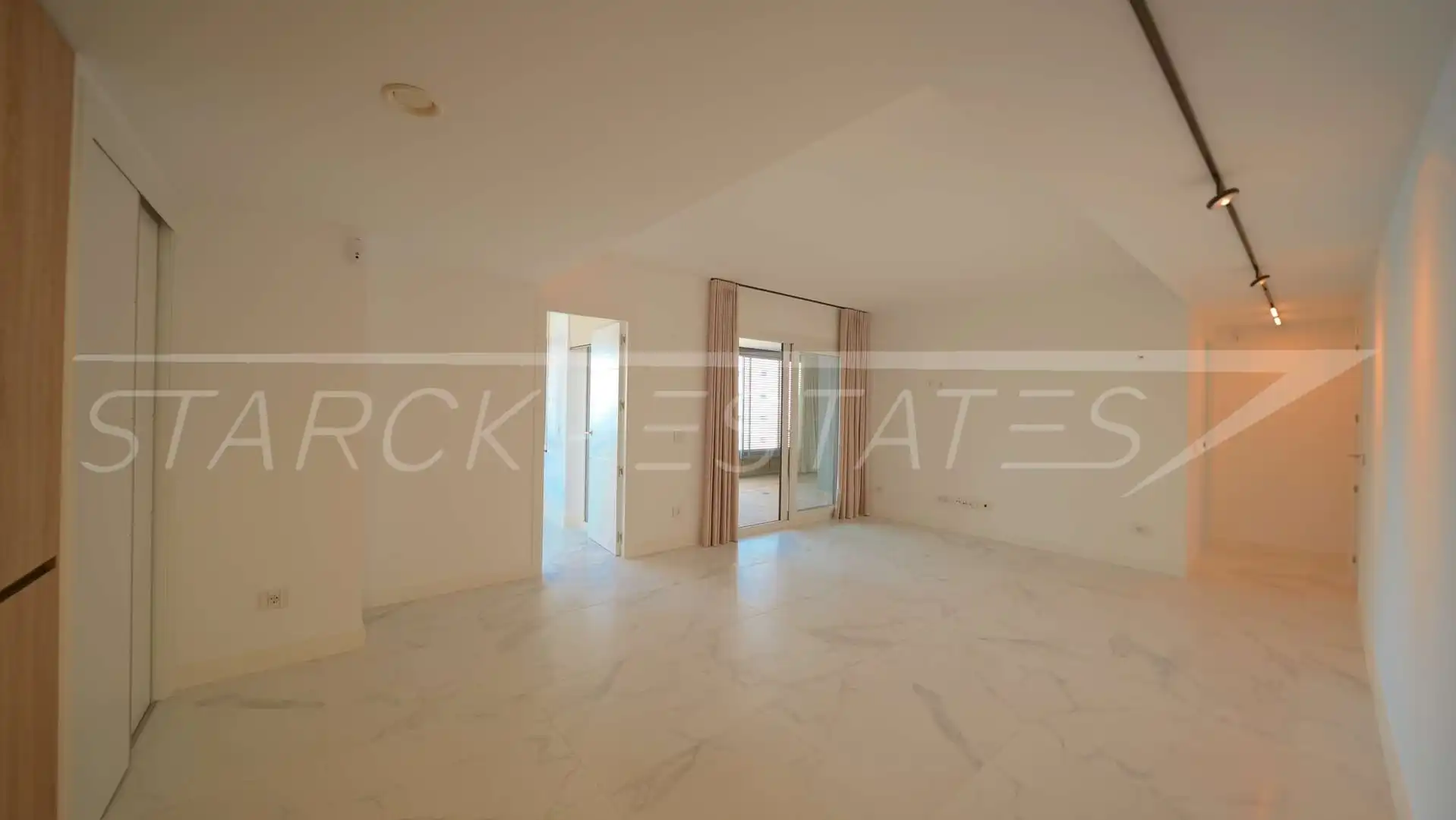 Sala d'estar de Apartament en venda en Orihuela amb Aire condicionat, Jardí privat i Piscina