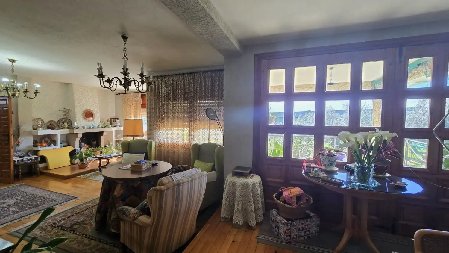 Sala de estar de Casa o chalet en venta en Jarandilla de la Vera con Aire acondicionado, Calefacción y Jardín privado