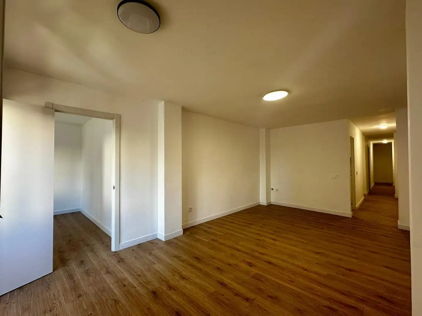 Piso con ascensor en venta en Calle San Miguel de Salinas 13B, imagen 5