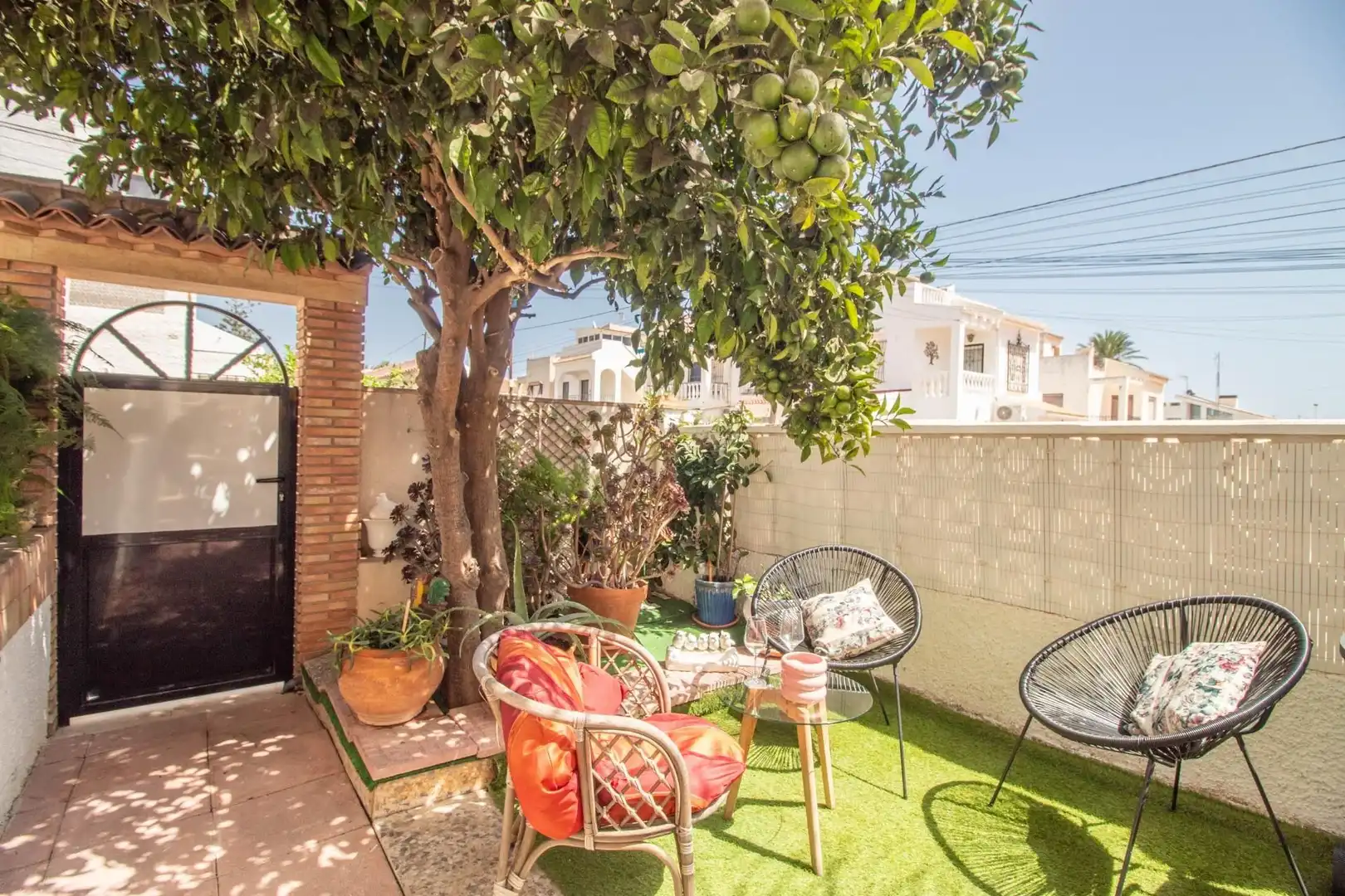 Bungalow mit Pool zum Verkauf in Playa de los Locos, imagen 5