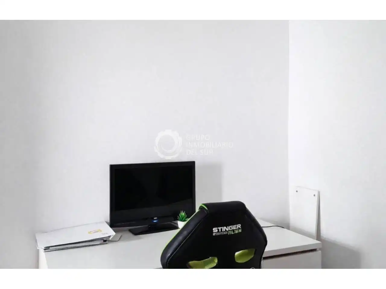 Piso en venta en Cádiz con Trastero y Amueblado