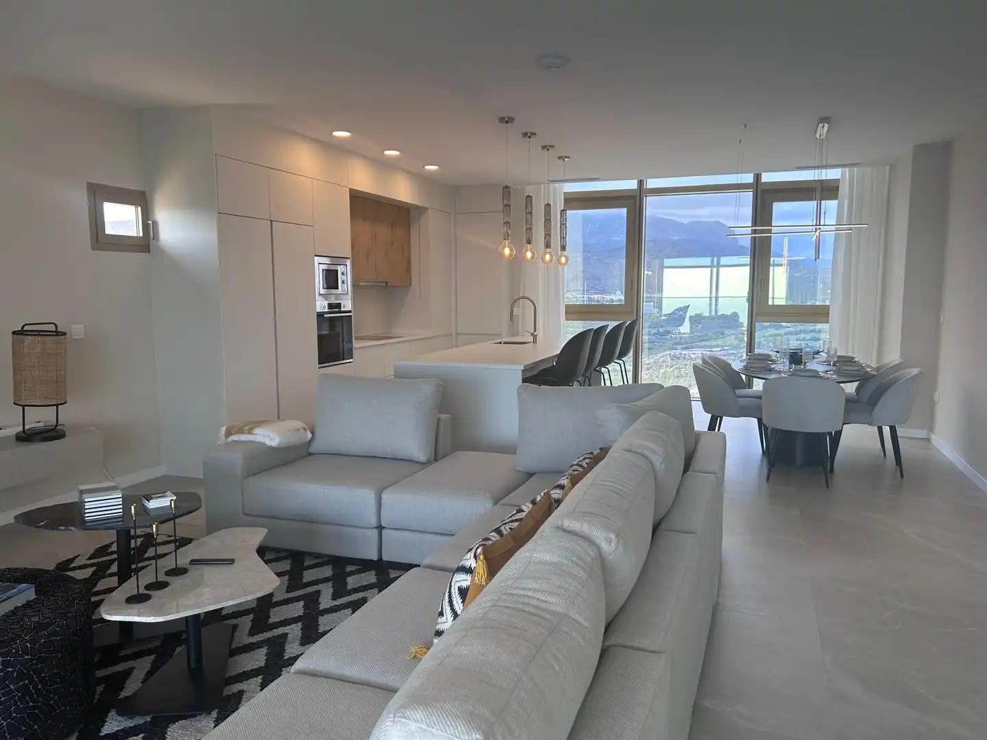 Living room of Flat for sale in Benidorm  with Air Conditioner, Private garden and Terrace