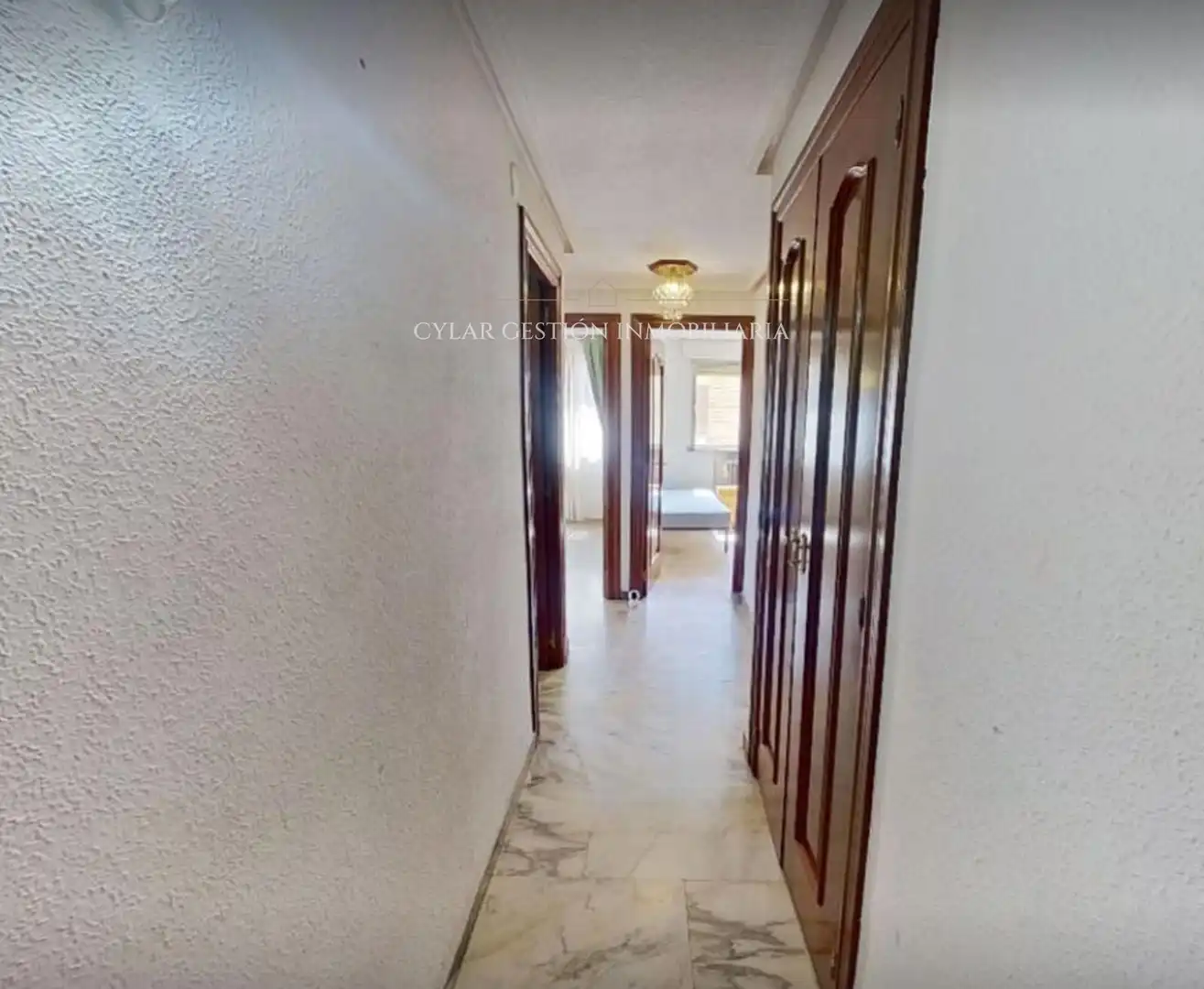 Piso en venta en Salamanca con Calefacción, Terraza y Piscina