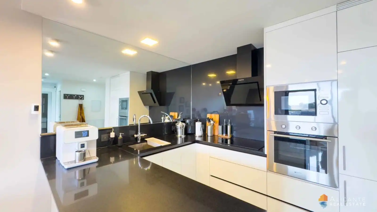 Apartament amb piscina en venda a Orihuela Costa, imagen 37