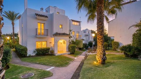Photo 2 of Single-family semi-detached for sale in Las Lomas, Estepona