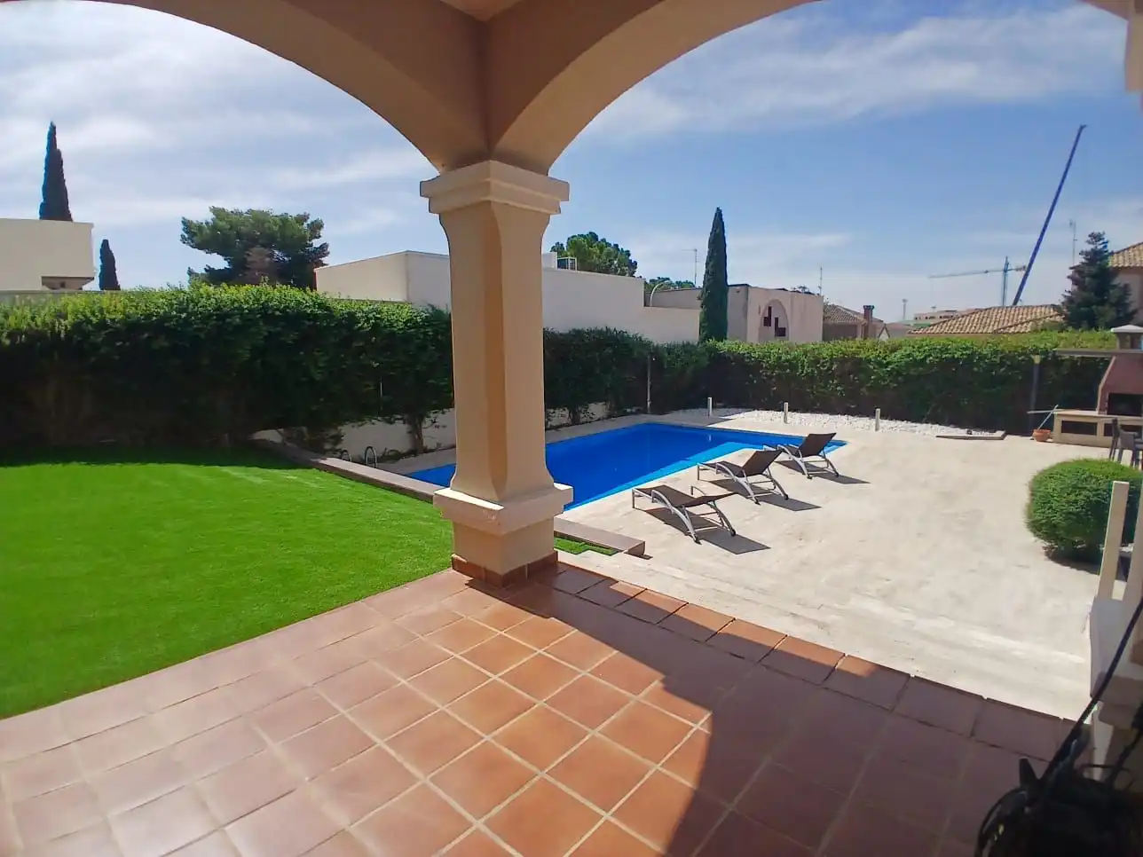 Piscina de Casa o xalet en venda en Valdepeñas amb Aire condicionat, Calefacció i Traster