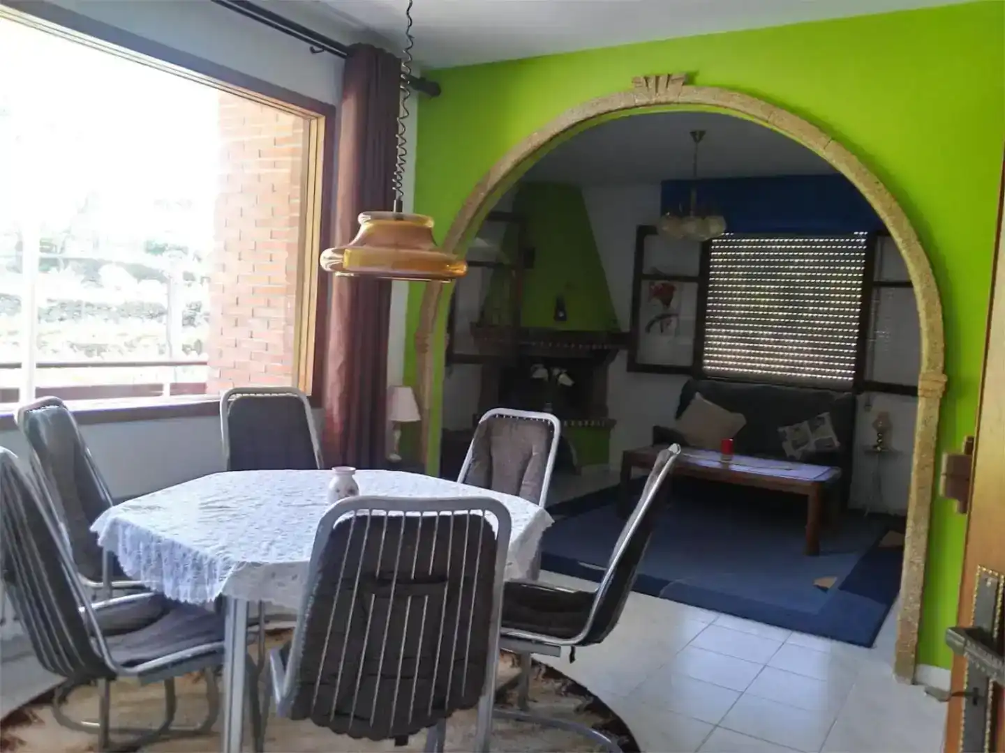 Menjador de Casa o xalet en venda en Pontevedra Capital  amb Balcó