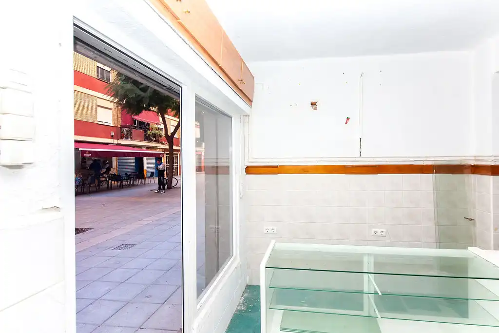Business premises for sale in C/ Pintor Josep Ribera, imagen 23