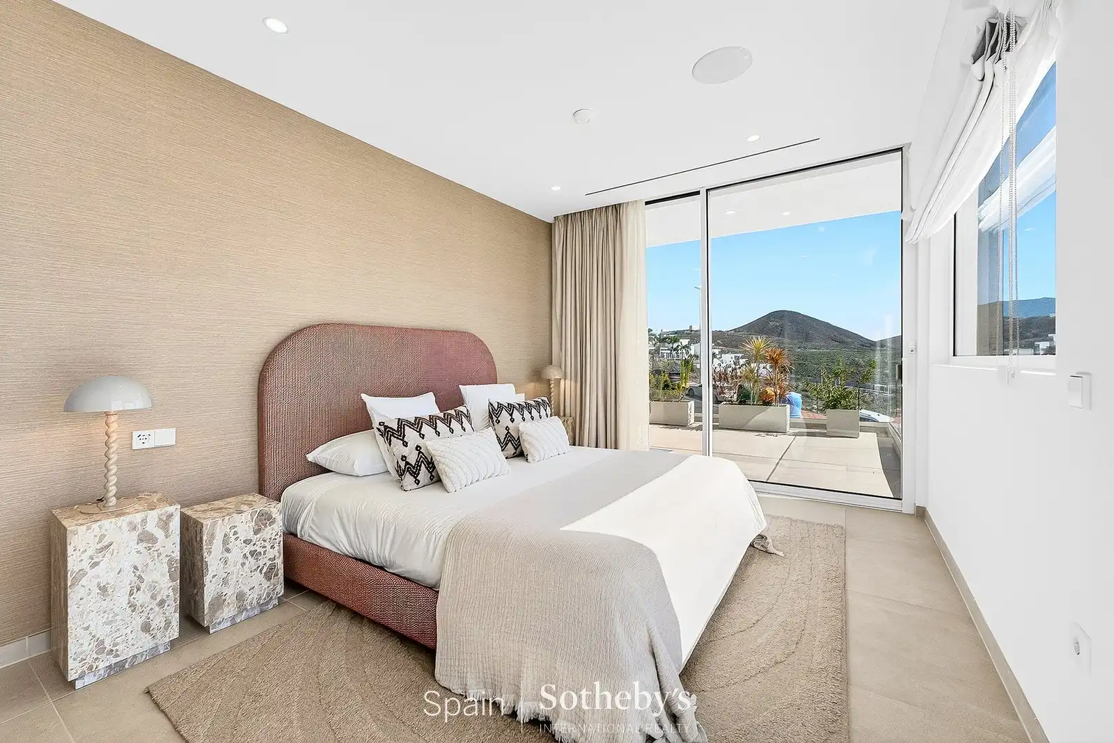 Bedroom of Houses for sale in Adeje  with Air Conditioner, Heating and Terrace