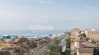 Vista exterior de Àtic en venda en Premià de Mar amb Calefacció, Terrassa i Traster