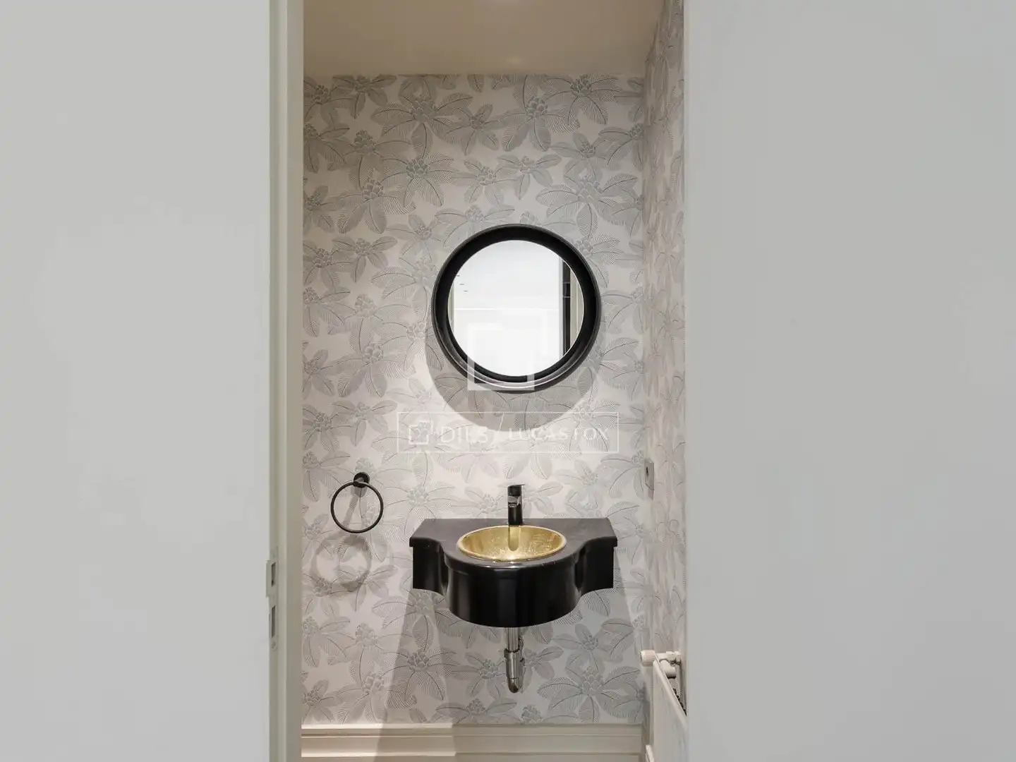 Bathroom of Attic for rent in Madrid  with Air Conditioner, Heating and Private garden