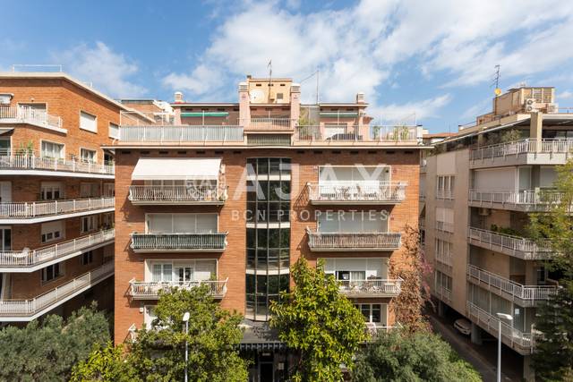 Piso en Venta en Carrer de Ricardo Calvo, 19 en Sant Gervasi i la Bonanova