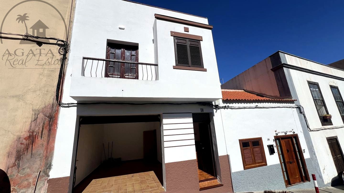 Vista exterior de Casa o chalet en venta en Icod de los Vinos