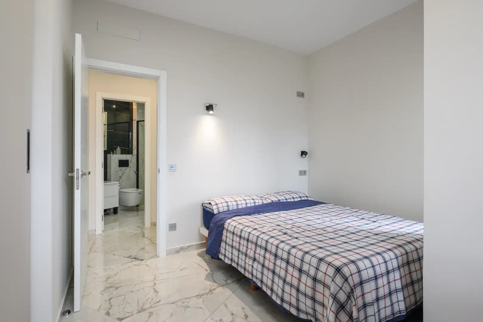 Schlafzimmer von Wohnung zum Verkauf in Las Palmas de Gran Canaria mit Möbliert