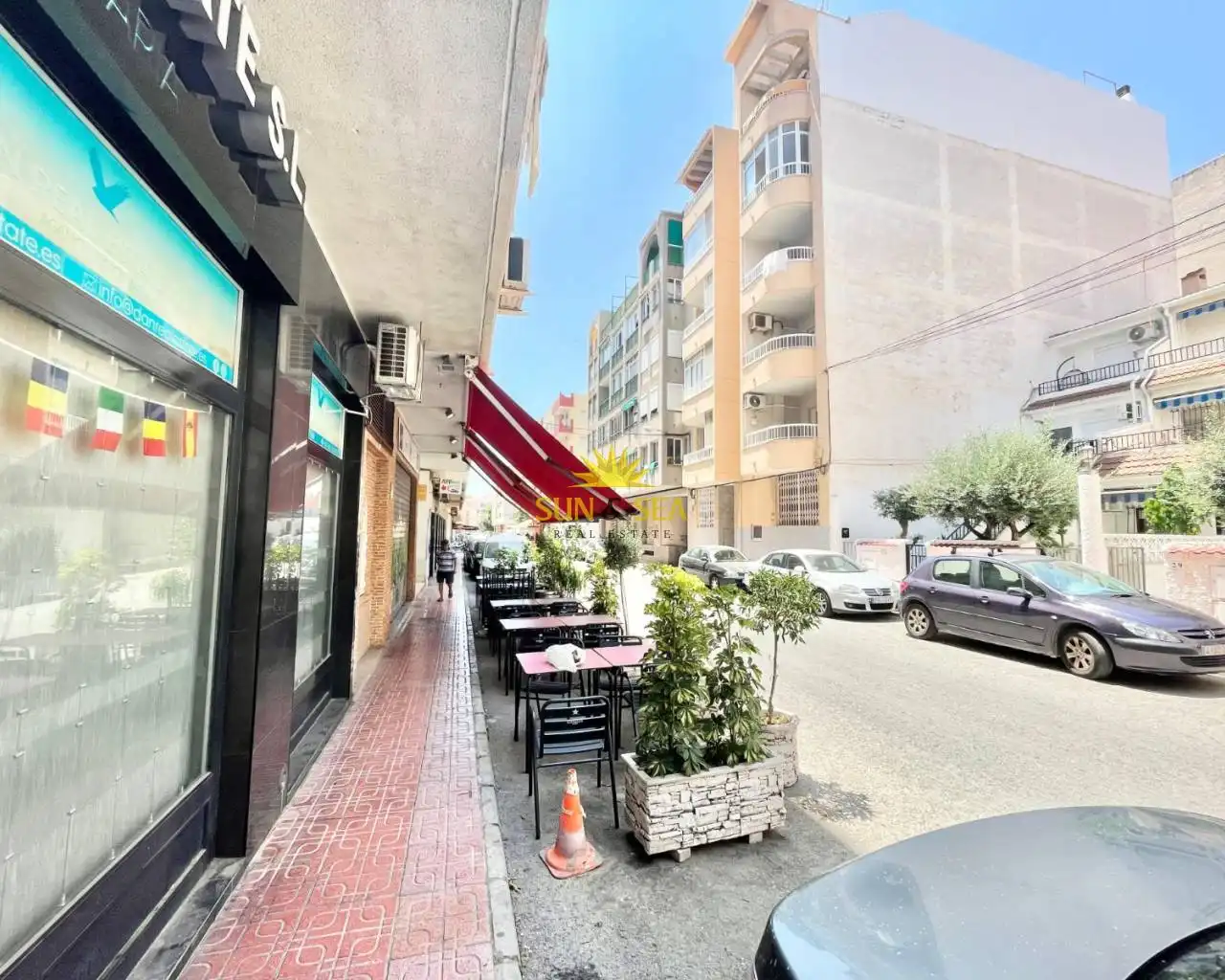 Commercial properties for rent in Avenida Habaneras - Curva de Palangre