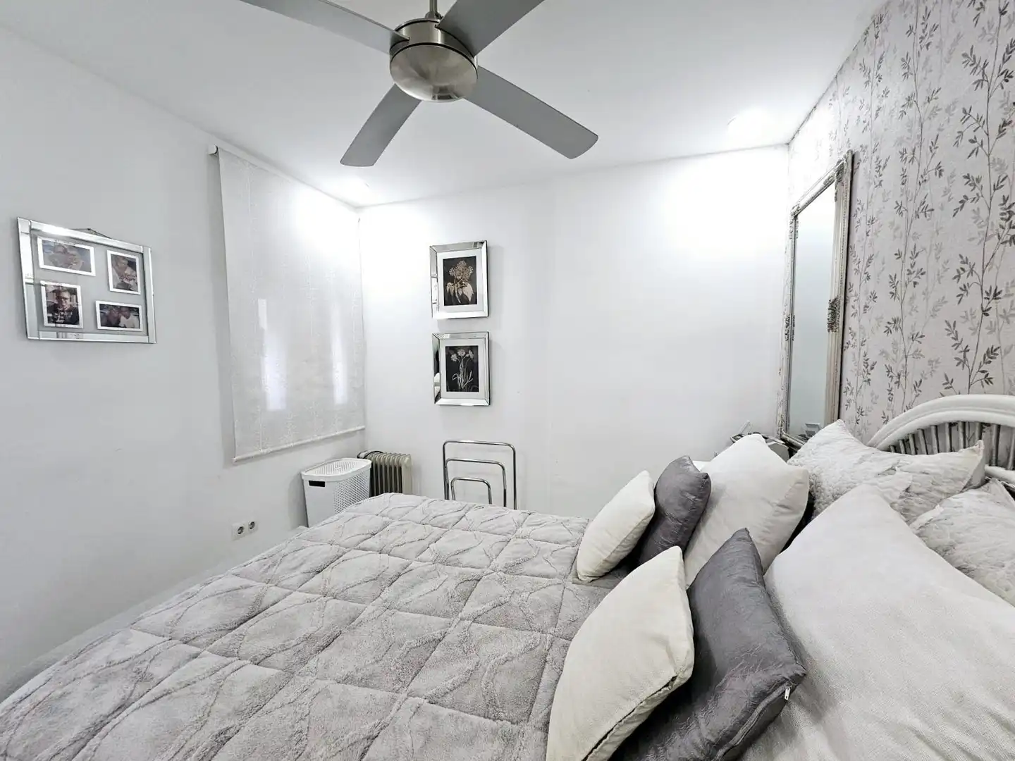 Dormitori de Apartament en venda en Mazarrón amb Jardí privat, Terrassa i Piscina comunitària