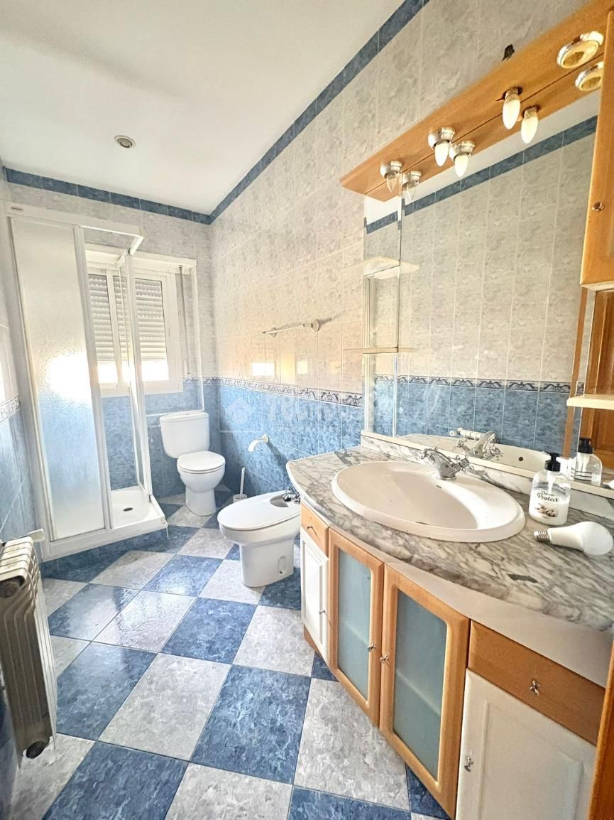 Bany de Pis en venda en Fuenlabrada amb Aire condicionat i Calefacció