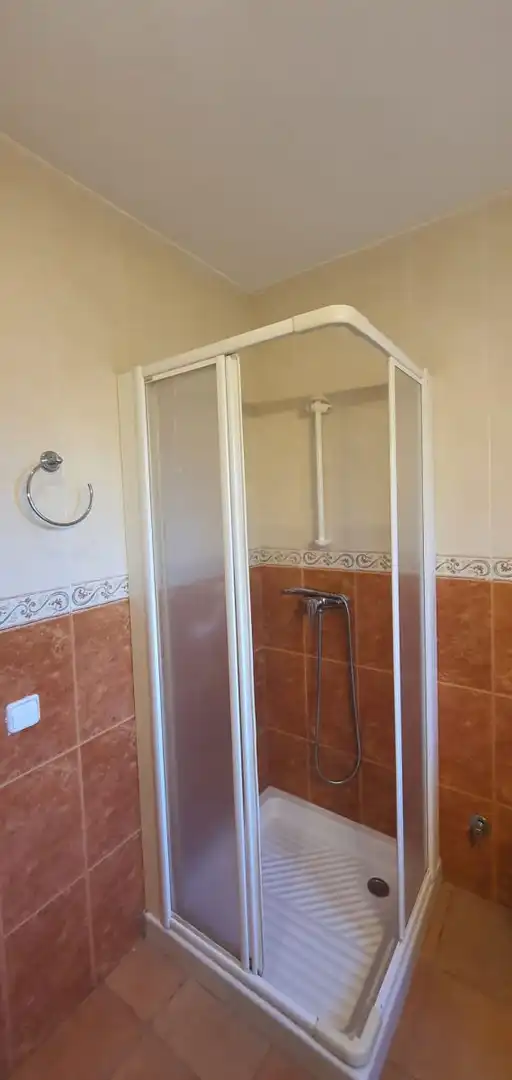 Baño de Casa o chalet en venta en Els Pallaresos con Aire acondicionado, Calefacción y Jardín privado