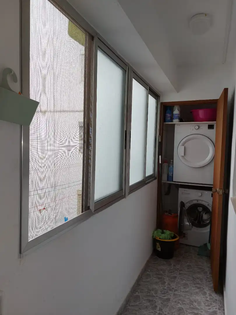 Dormitori de Pis en venda en Valencia amb Aire condicionat, Forn i Balcó