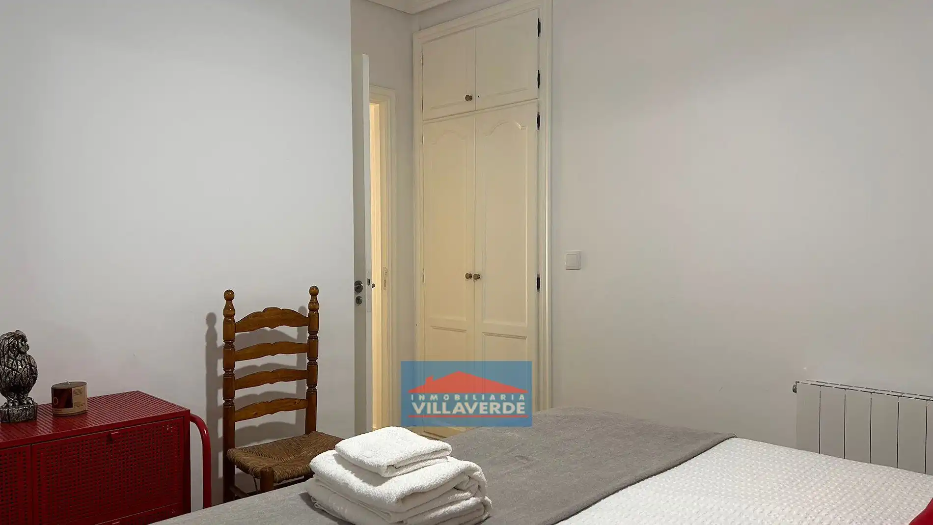 Bedroom of Flat for rent in Cangas   with Furnished