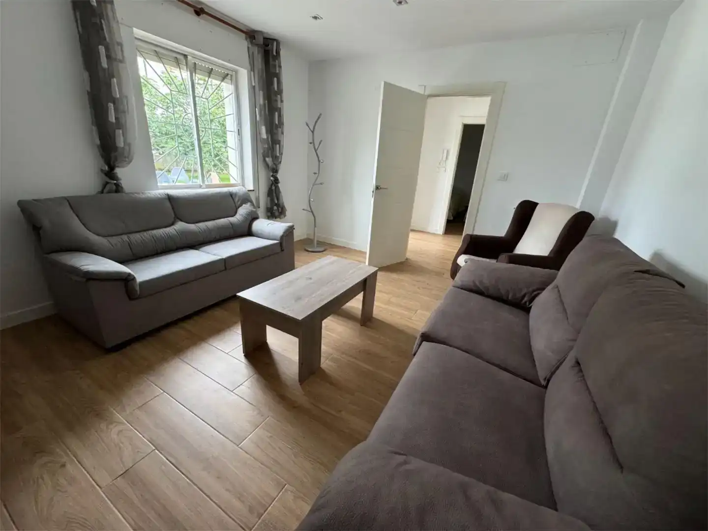 Living room of Detached homes for rent in Polanco  with Private garden, Parquet flooring and Furnished