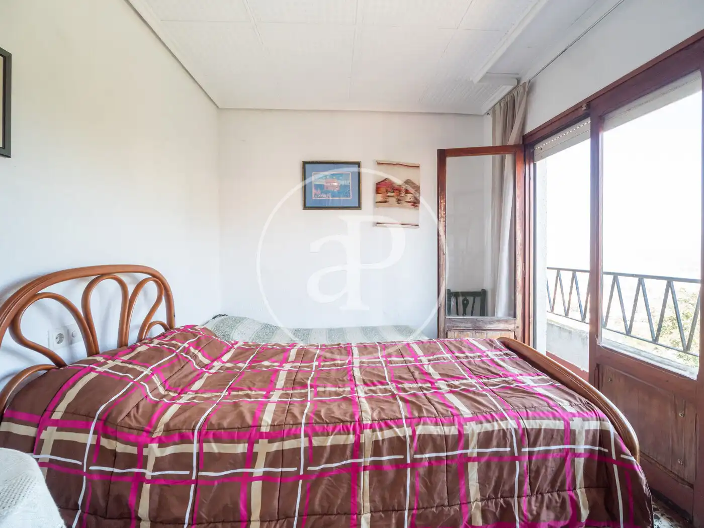 Habitación de Casa o chalet en venta en Gilet con Calefacción, Jardín privado y Terraza