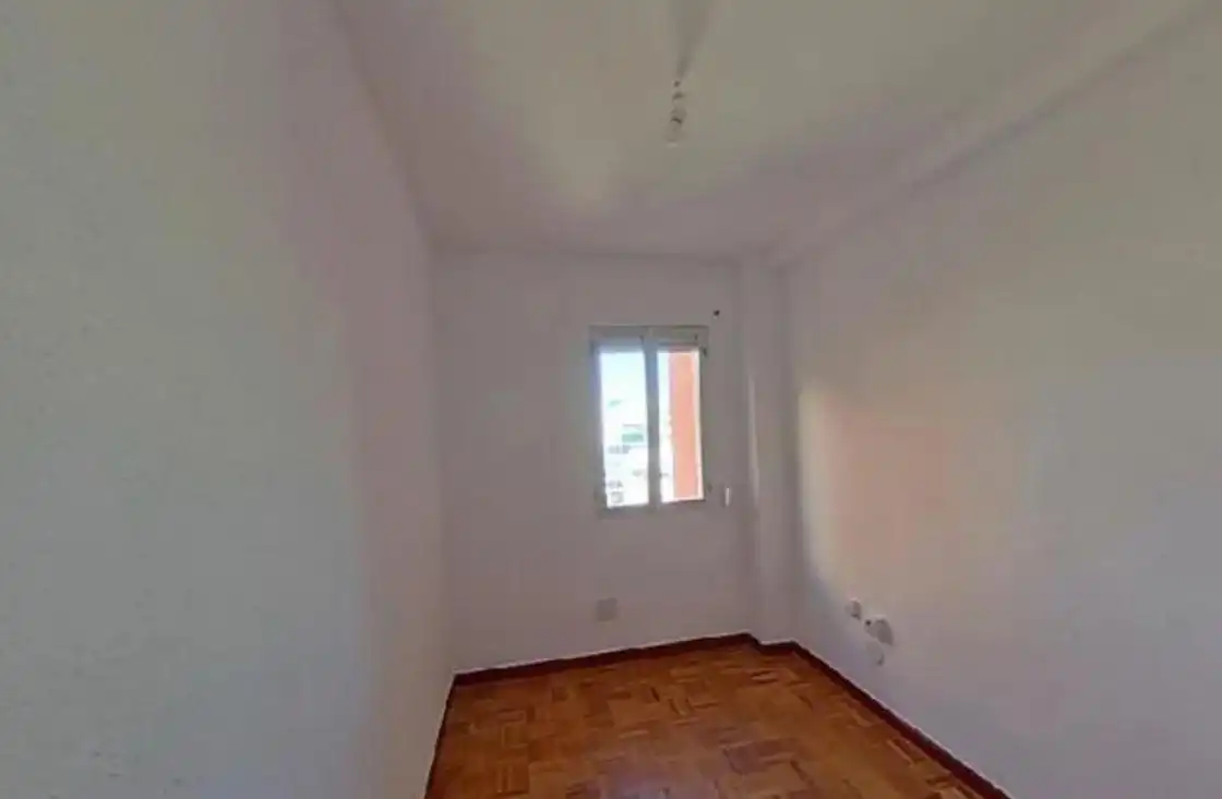 Flat for sale in Suroeste - Zona Hospital