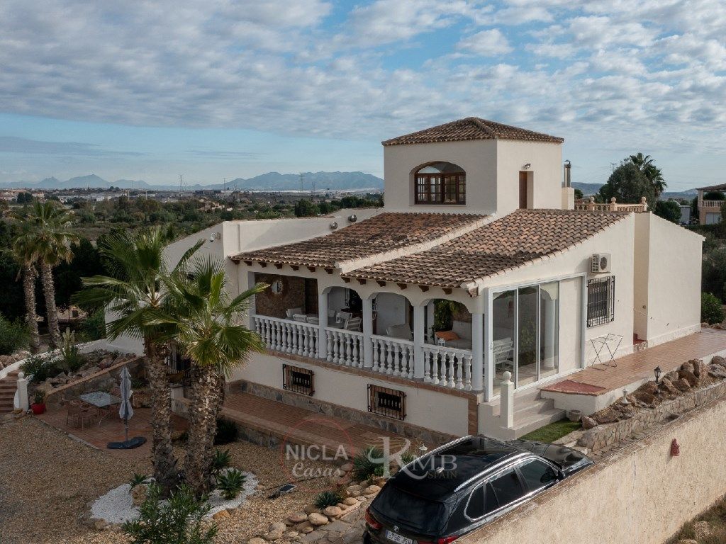 Vista exterior de Casa o xalet en venda en Vera amb Aire condicionat, Calefacció i Terrassa