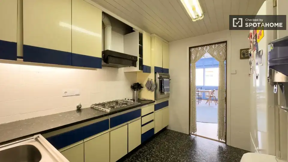 Flat with terrace to rent in Ciutat Vella, imagen 13