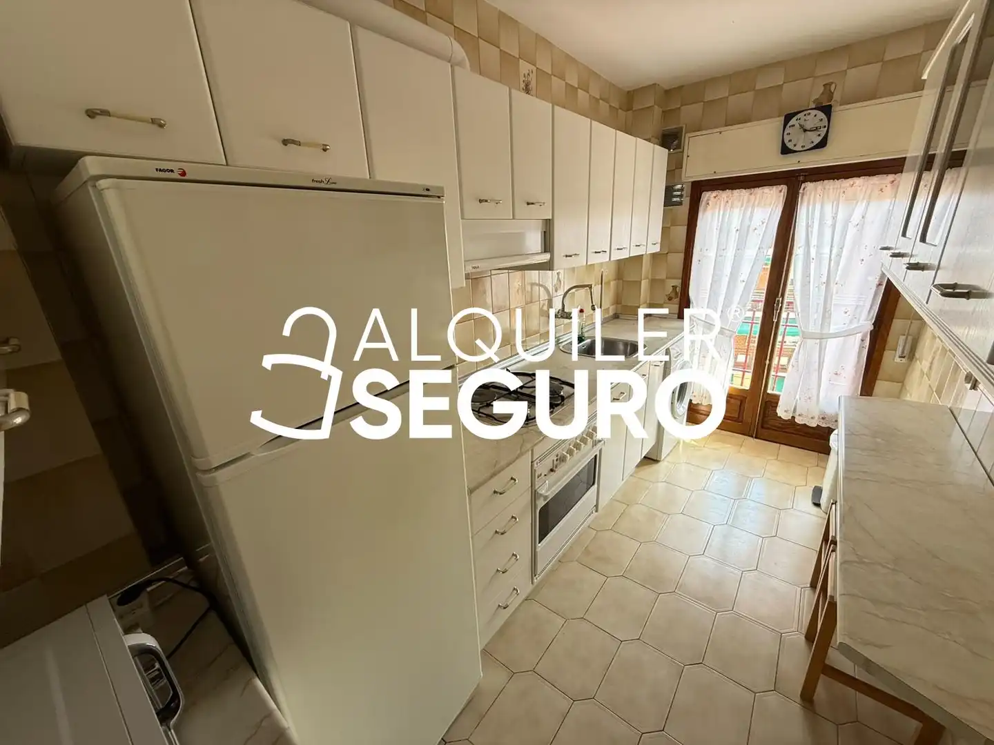 Cocina de Piso de alquiler en Madrid con Aire acondicionado, Calefacción y Terraza