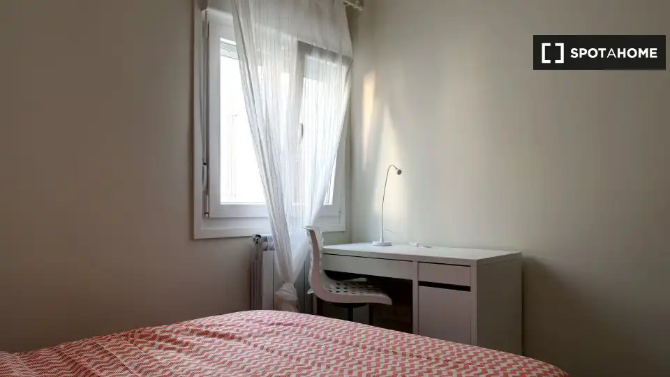 Zimmer in Paseo Sagasta